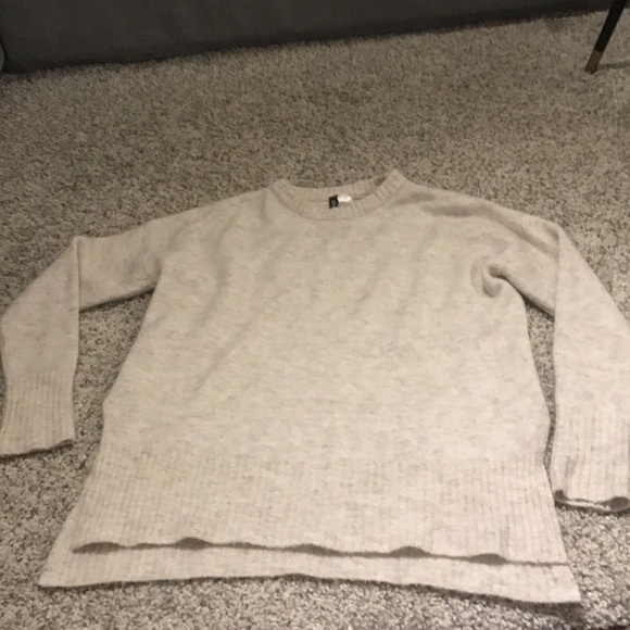 Cream long sleeve sweater with crew neck - Picture 1 of 3